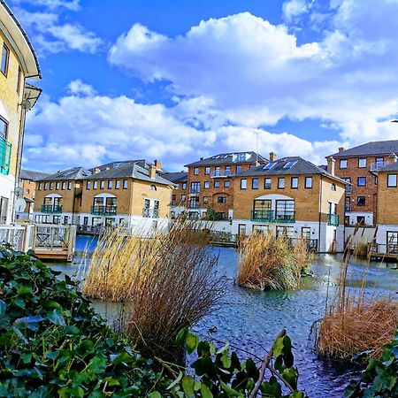 Riverside 3Br With Easy Transport 20Mins To City Centre Londen Buitenkant foto