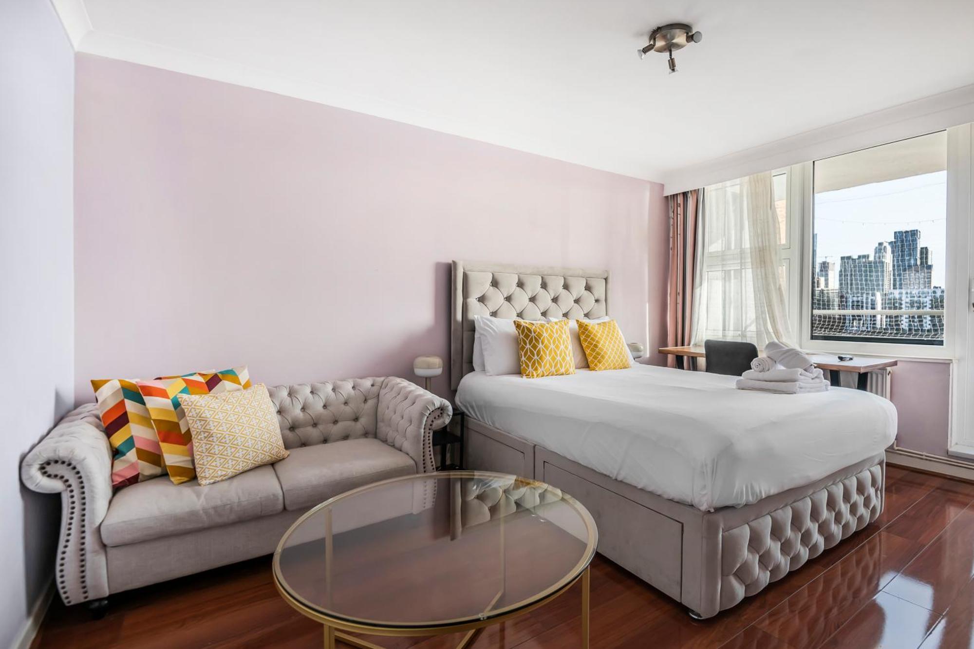 Riverside 3Br With Easy Transport 20Mins To City Centre Londen Buitenkant foto