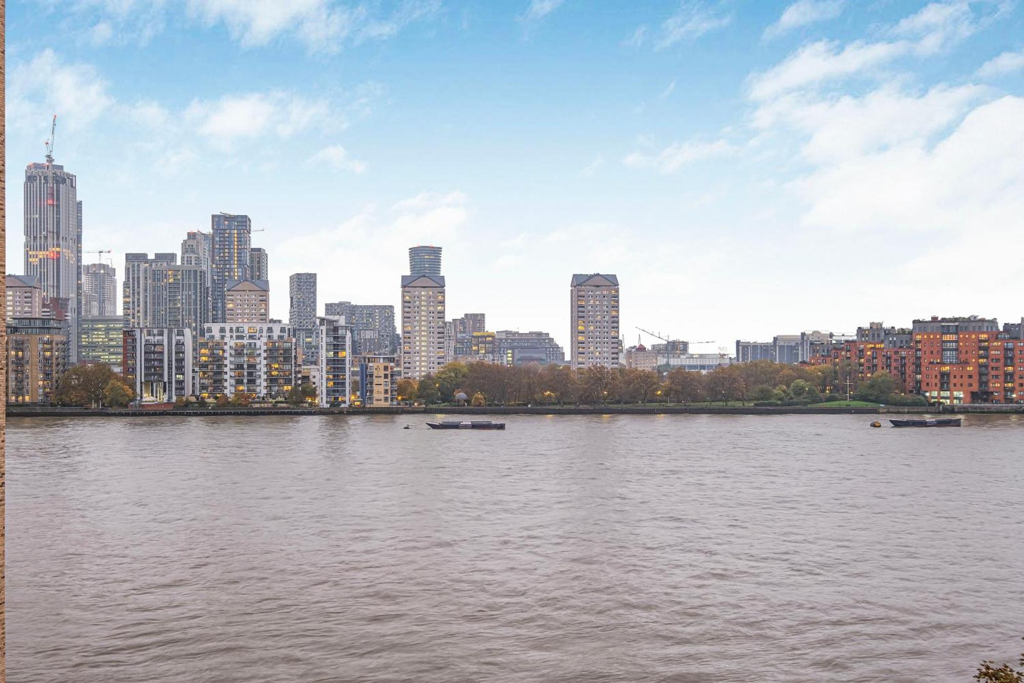 Riverside 3Br With Easy Transport 20Mins To City Centre Londen Buitenkant foto