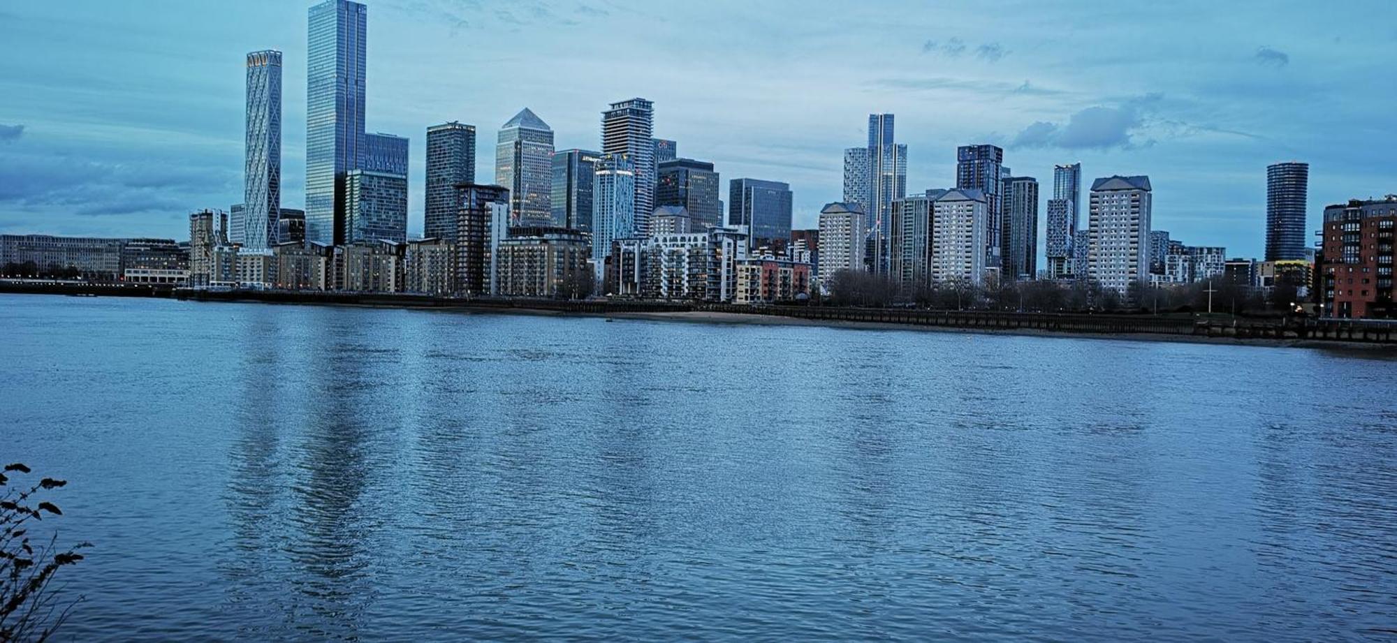 Riverside 3Br With Easy Transport 20Mins To City Centre Londen Buitenkant foto